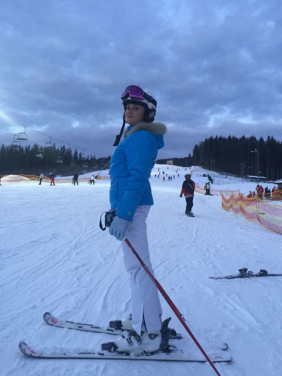 Наталия Бучинская впервые стала на лыжи 